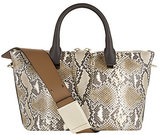 Baylee is a stylishly relaxed carryall tote from Chloé. Craft...